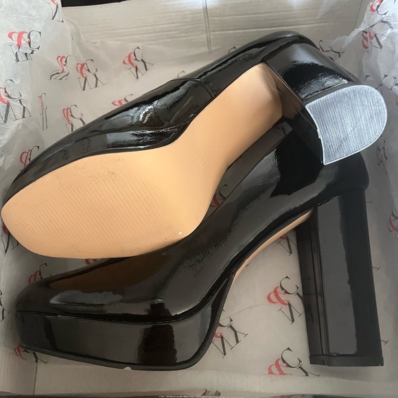 Black patent leather platform pump - Picture 2 of 2